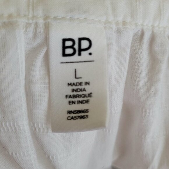 BP Flowy Crisp Clean Adjustable Tie-Strap White Tank Top Size L - Picture 7 of 9
